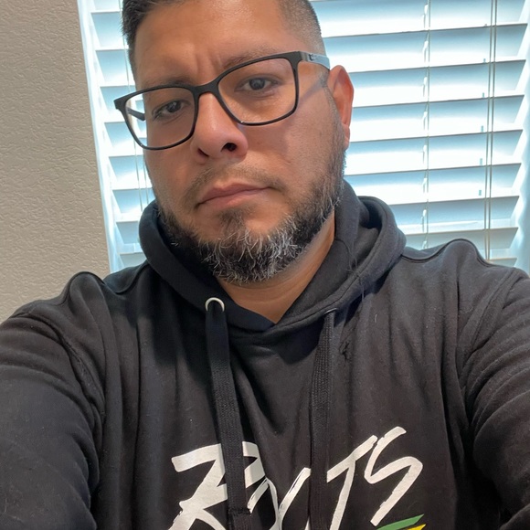 Meet your Posher, James - Picture 7 of 7